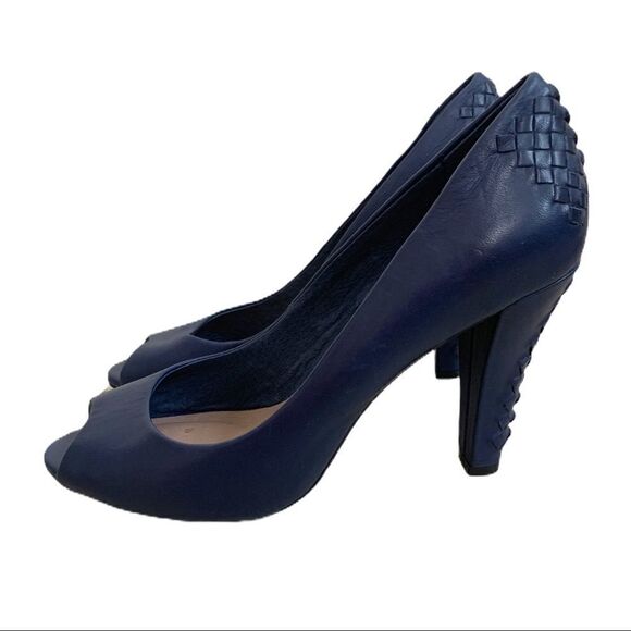 Elliott Lucca River Andrea Women's Peep-Toe Pumps - Picture 1 of 6